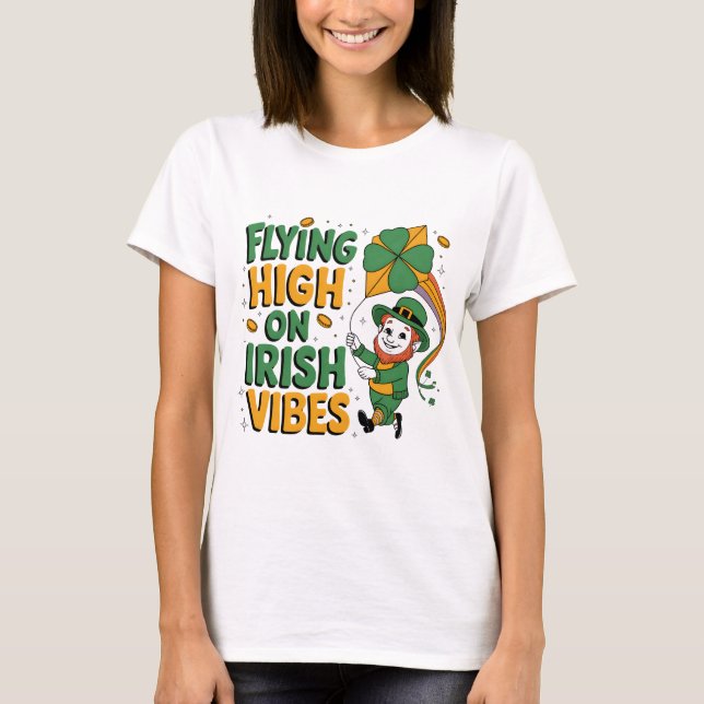 T-shirt Vols en hauteur sur des vibes irlandaises St. Patr (Devant)