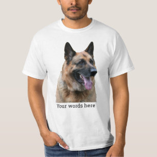 T-shirt Vos mots et un gros plan d'un chien berger alleman