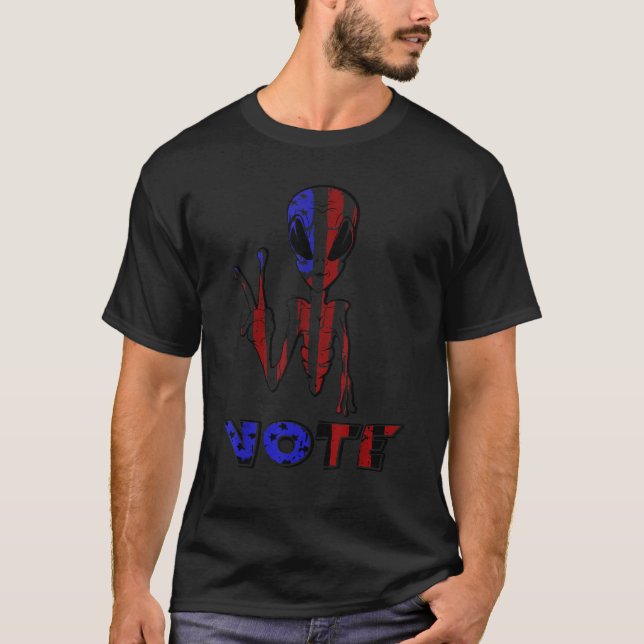 T-shirt Voting Alien Election Day  American Alien Election (Devant)