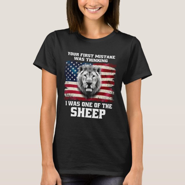 T-shirt Votre première erreur a été de penser que j'étais  (Devant)