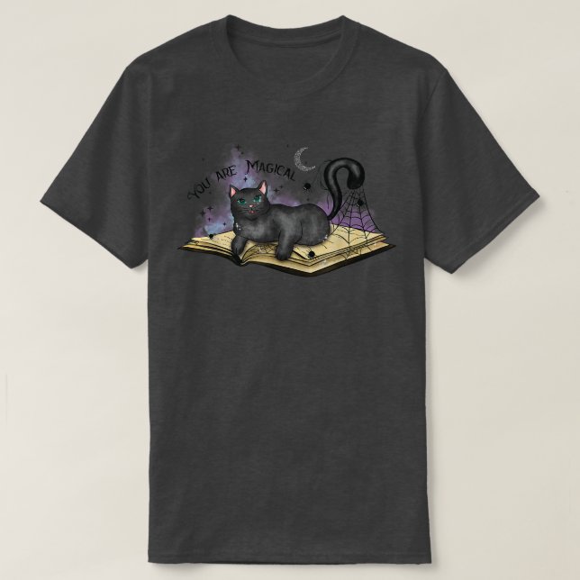 T-shirt Vous êtes Magique Chat Noir sur Book Spider Web Ha (Design devant)