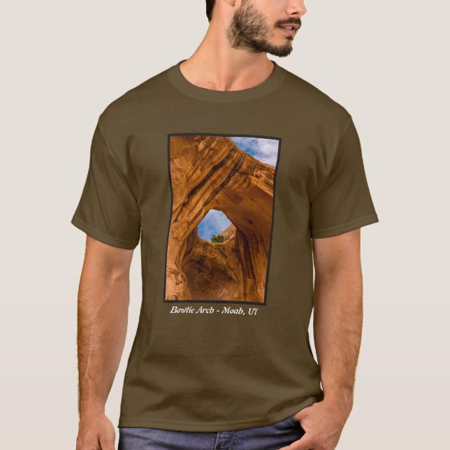 T-shirt Voûte de Bowtie près de parc national de voûtes - (Devant)