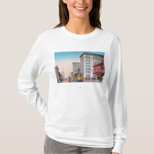 T-shirt Vue de Broadway avec la rue CarOakland, CA