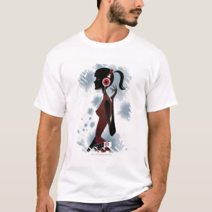 T-shirt Vue de côté de la musique de écoute de femme