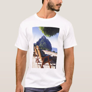 T-shirt Vue de Gros Piton depuis la villa de Stonefield Es
