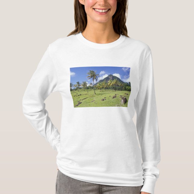 T-shirt Vue de Gros Piton le long du sentier historique à (Devant)
