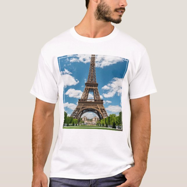 T-shirt Vue de la Tour Eiffel depuis le parc public Champ  (Devant)