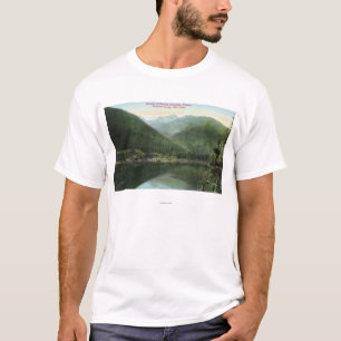 T-shirt Vue de loge d'arc-en-ciel et de lac alta