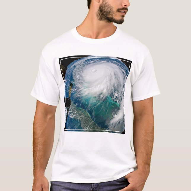 T-shirt Vue De L'Ouragan Dorian. (Devant)