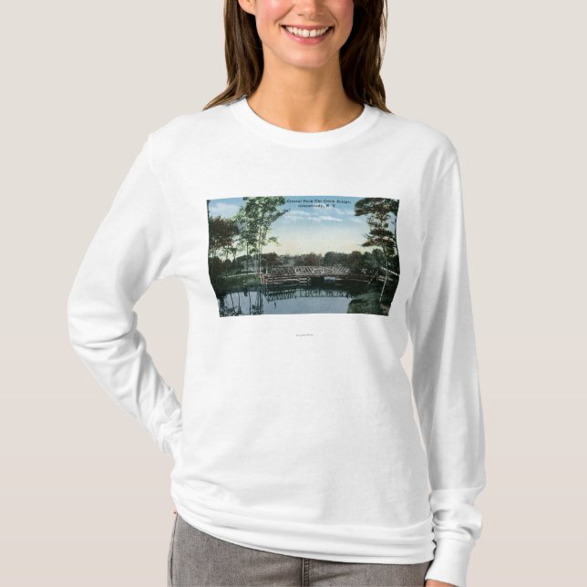 T-shirt Vue de pont de crique de Central Park (Devant)