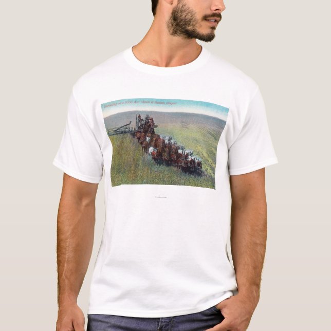 T-shirt Vue des agriculteurs moissonnant avec le cheval (Devant)