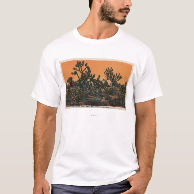 T-shirt Vue des arbres de yucca dans le désert de Mohave (Devant)
