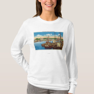 T-shirt Vue des bateaux de pêche au port
