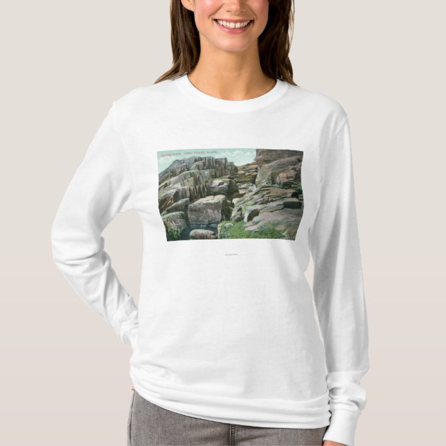 T-shirt Vue des étapes géantes croissantes de roche dans (Devant)