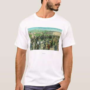 T-shirt Vue des soldats rédigés rapportant pour le devoir