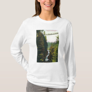 T-shirt Vue du pont suspendu de canyon de Lynn