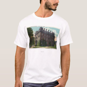 T-shirt Vue extérieure de Judd Hall, université wesleyen
