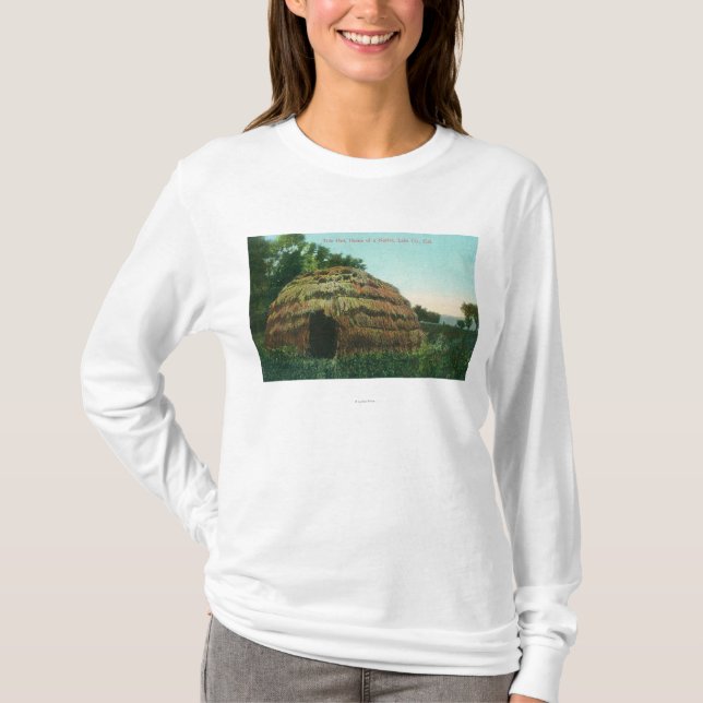 T-shirt Vue extérieure d'un comté de Tule HutLake, CA (Devant)
