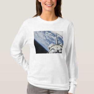 T-shirt Vue partielle de Space Shuttle Endeavor
