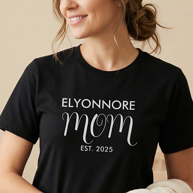 T-shirt White Script Established Mom White Custom Name (Créateur téléchargé)