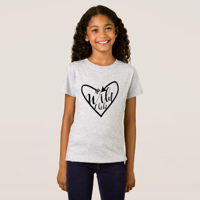 T-Shirt Wild Enfant Script Flèche Coeur Boho Chic (Devant entier)