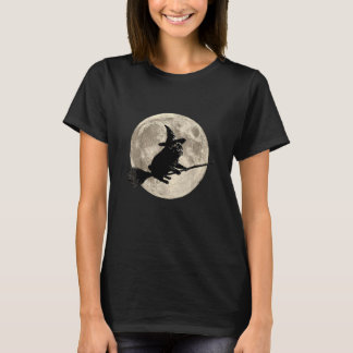 T-shirt Witch Pug Flying Broom Full Moon Halloween Night