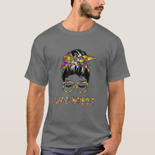 T-shirt WOC Nurse Messy Bun Autisme Amour Coeur Stethoscop