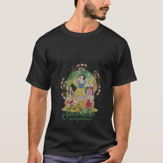 T-shirt Womens Disney Snow White Group Shot Classic Poster