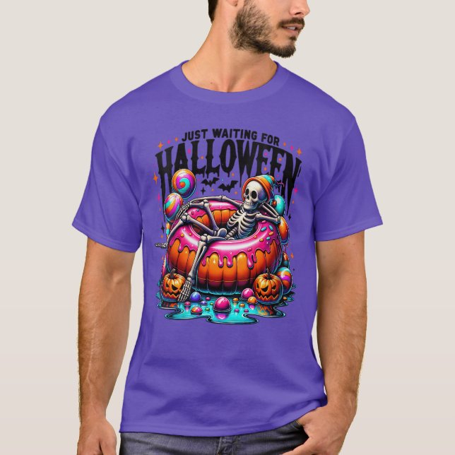 T-shirt Womens Just Waiting for Halloween Skeleton Spooky  (Devant)
