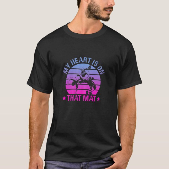 T-shirt Womens My Heart Is On That Mat Wrestling Mom (Devant)