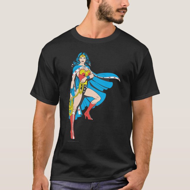 T-shirt Wonder Woman Cape (Devant)