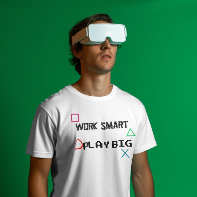 T-shirt Work Smart play big retro Gaming quote (Créateur téléchargé)
