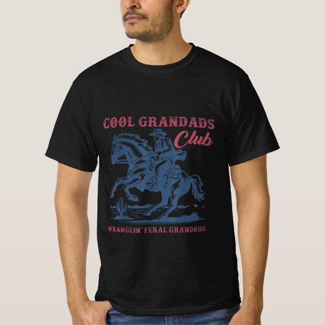 T-shirt Wranglin My Feral Grandchildren Cowboy Racccoon  (Devant)