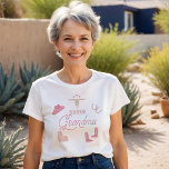 T-shirt WYNONA Blush Pink Cowgirl Rodeo Grandma<br><div class="desc">Ce t-shirt présente des graphismes de cowgirl rose-rousse mignon et les mots 'rodeo grand' dans une combinaison de police rodéo douce. Cette chemise est tellement amusante pour une première fête d'anniversaire sur le thème du rodéo.</div>