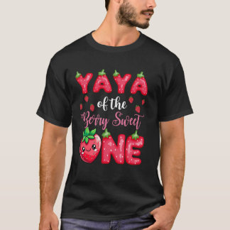 T-shirt Yaya Of The Berry Sweet One 1EBirthday Strawberr