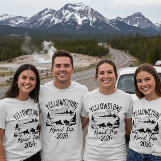 T-shirt Yellowstone Road Trip 2026 Family Vacation Shirt (Yellowstone Road Trip 20256 Family Vacation Shirt)