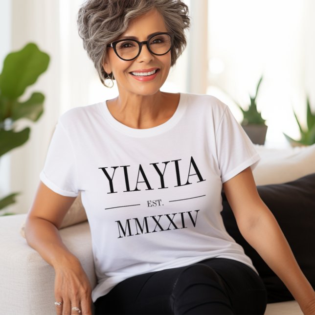 T-shirt Yiayia chiffres romains Année de création (Créateur téléchargé)