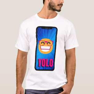 T-SHIRT YOLO EMOJI AVEC EYEGLASES HEUREUX DANS UN TÉLÉPHON
