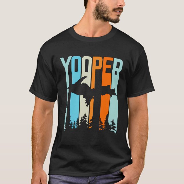 T-shirt Yooper rétro de la péninsule supérieure à capuchon (Devant)