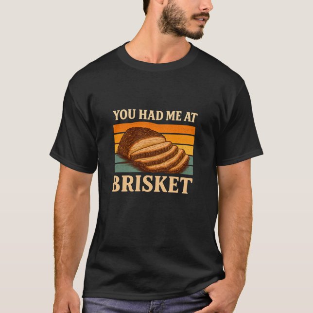 T-shirt You Had Me at Brisket Retro Sunset BBQ Smoker Food (Devant)