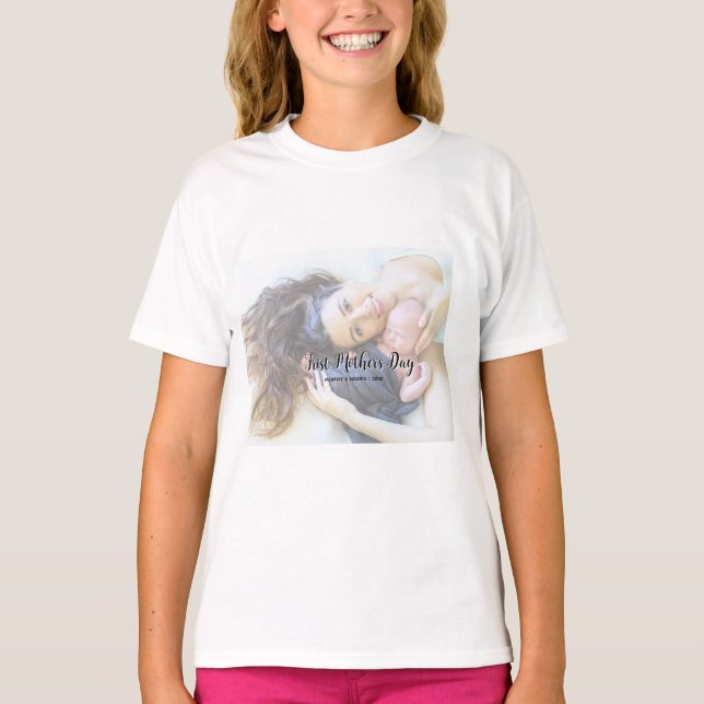 T-shirt Your First Mother's Day personalised photo  (Devant)