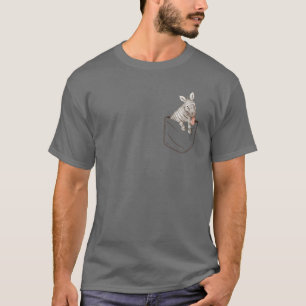 T-shirt Zèbre Fou Dans La Poche Du Sein.