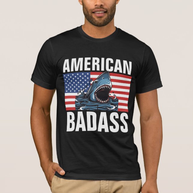 T-SHIRTS AMÉRICAINS À REQUINS DE PATRIOT (Devant)
