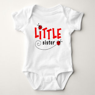 T-shirts de coccinelle de petite soeur