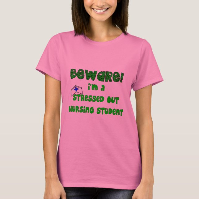 T-shirts et cadeaux drôles d'étudiant de soins (Devant)
