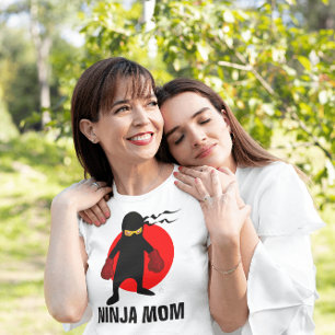 T-shirts et sweatshirts NINJA MOM