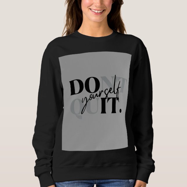 T-shirts noirs doux esthétiques pour filles (Devant)