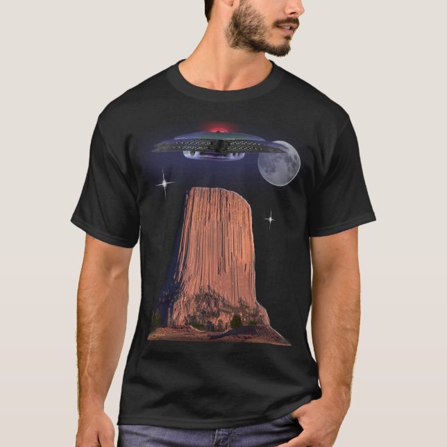 T-shirts OVNI (Devant)