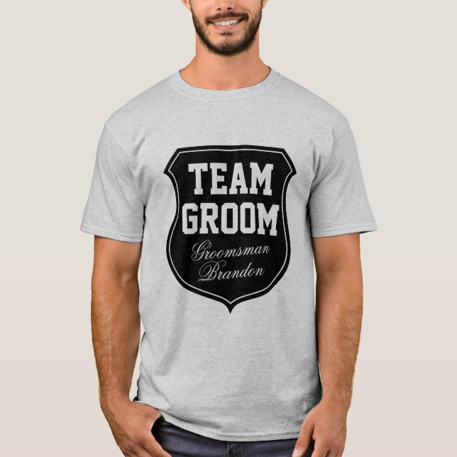 T-shirts Team Groom personnalisés avec le nom (Devant)