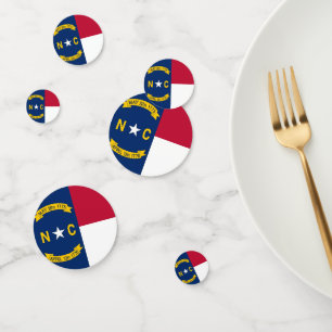 Table confetti avec drapeau de Caroline du Nord